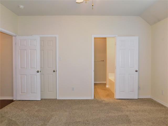 Building Photo - 5813 Brookside Dr