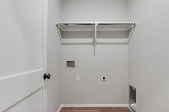 Building Photo - 13504 Calli Ct