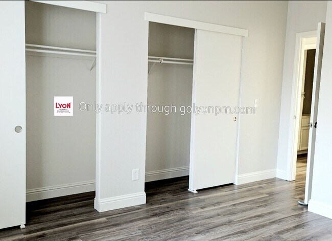 Building Photo - Cute and Cozy Home in Antelope!!!