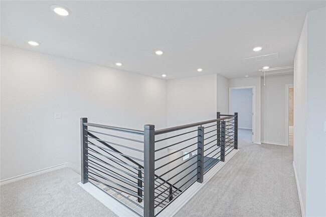 Building Photo - 172 Breccia Trl