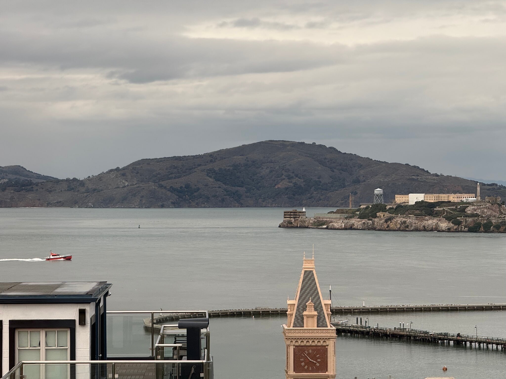 Building Photo - 1015 Francisco St