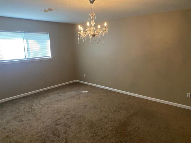 Building Photo - 8817 Tottenham Cove