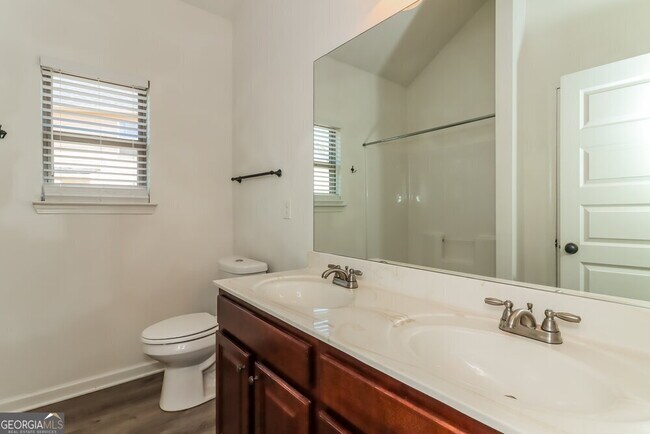 Building Photo - 1126 Joslin Path