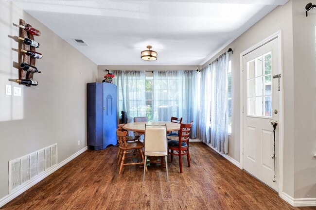 Building Photo - ***APPLICATION CURRENTLY UNDER REVIEW***Co...