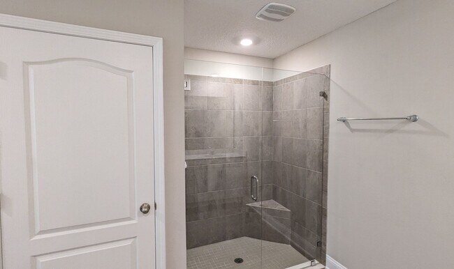 Building Photo - PREMIUM FINISHES - 2024 BUILD 4/2/2 CONSTR...