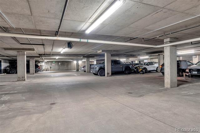 Building Photo - 1620 Little Raven St