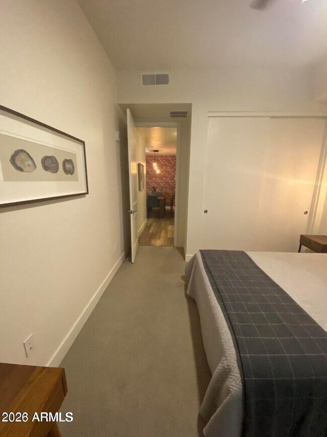 Building Photo - 7300 E Earll Dr