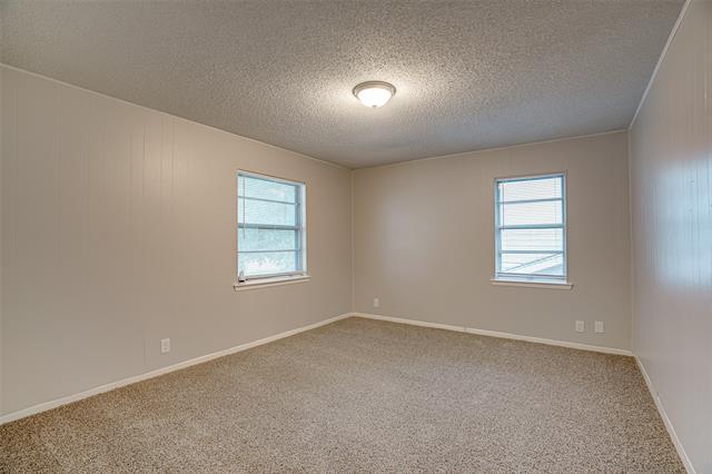 Building Photo - 3027 Harlan Dr