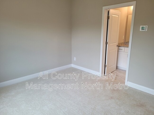 Building Photo - 4890 Wil Ray Ln