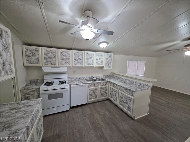 Building Photo - 2916 Gavilan Ln