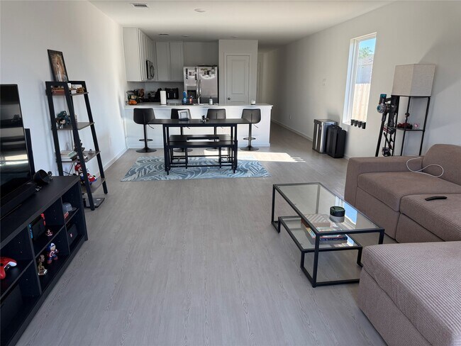 Building Photo - 16722 Largetooth Aspen Ln