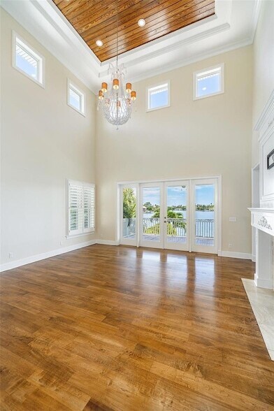 Building Photo - 821 Bay Point Dr