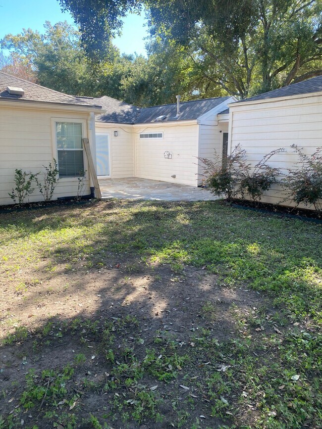 Building Photo - 4603 Hickory Downs Dr