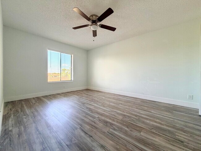 Building Photo - 616 Sea Pine Way