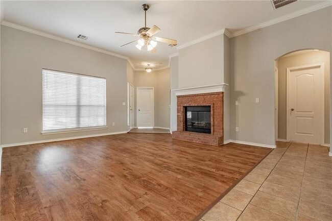 Building Photo - 1004 Mollie Rausch Ln