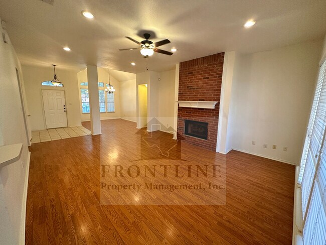 Building Photo - 629 Dorchester Dr