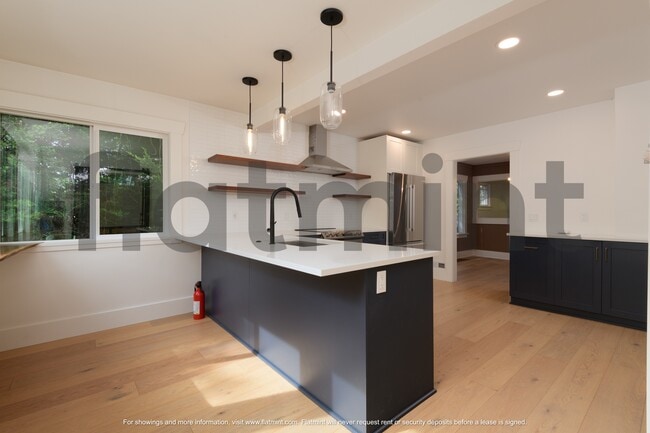 Building Photo - 8520 13th Ave NW