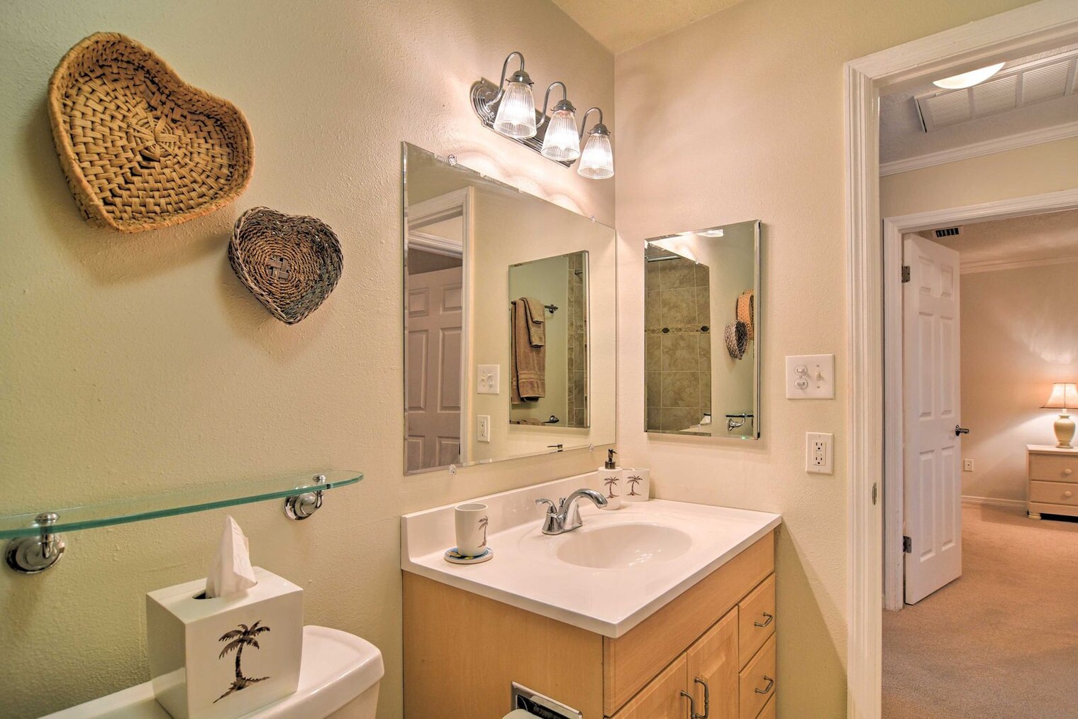 Building Photo - 5285 Coquina Key Dr SE
