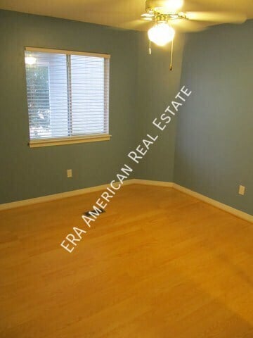 Building Photo - 905 Piedmont Pl