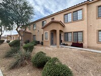 Building Photo - Beautifully Updated 2nd Floor-Condo 2BED/2...