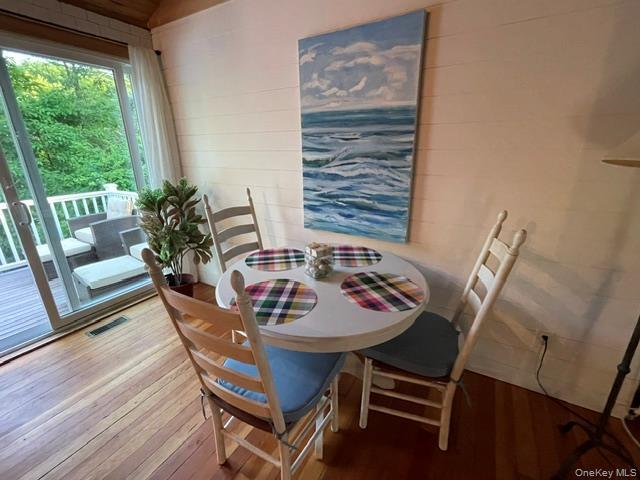 Building Photo - 24 Cliff Way