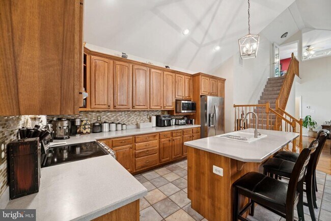 Building Photo - 14715 Jennifer Ct