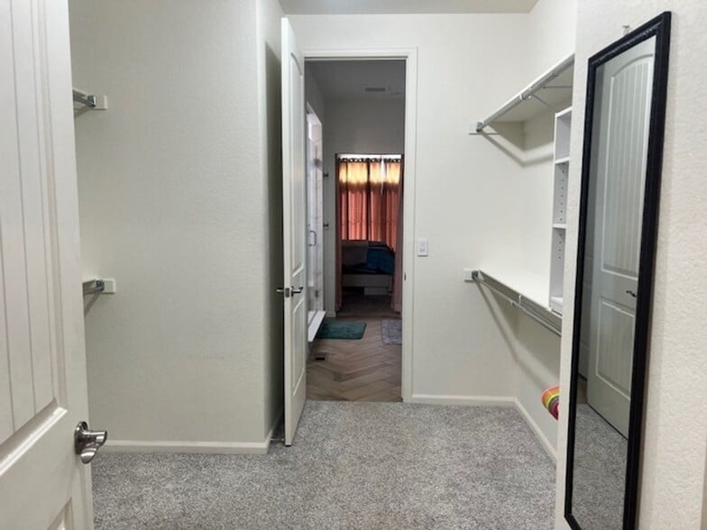 Building Photo - 21966 E 42nd Pl