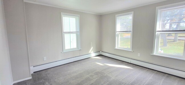 Building Photo - Remodeled 4 Bedroom in Hershey!