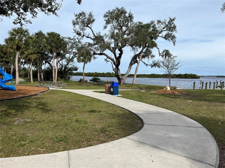 Building Photo - 27064 Omni Ln