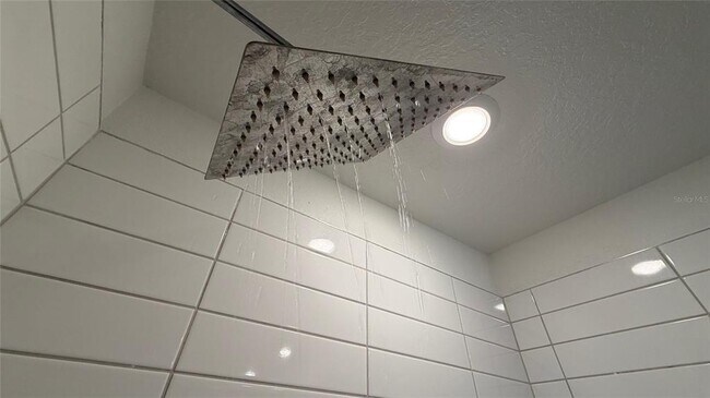 Building Photo - 17608 Nectar Flume Dr