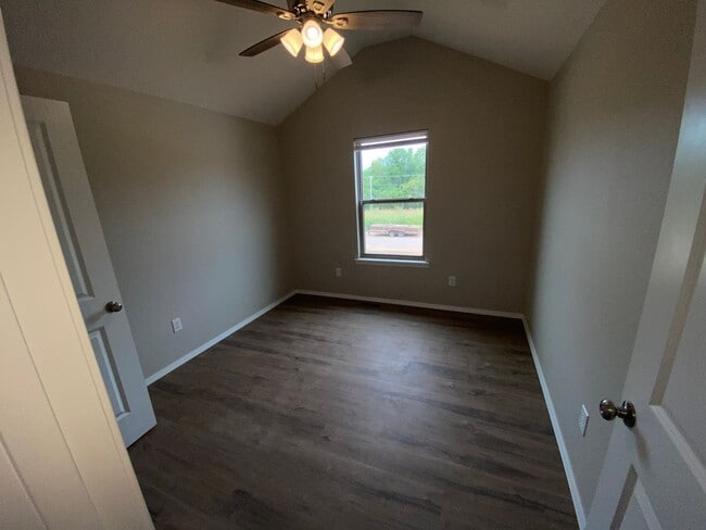 Building Photo - Comfortable four-bedroom home.