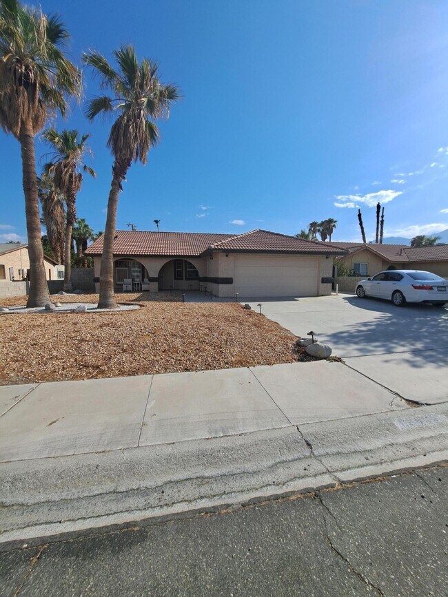 Primary Photo - 68605 Tortuga Rd