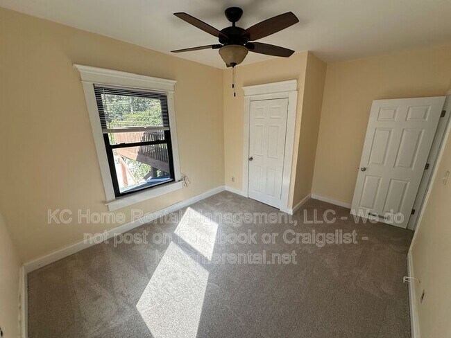 Building Photo - 2826 Harrison St