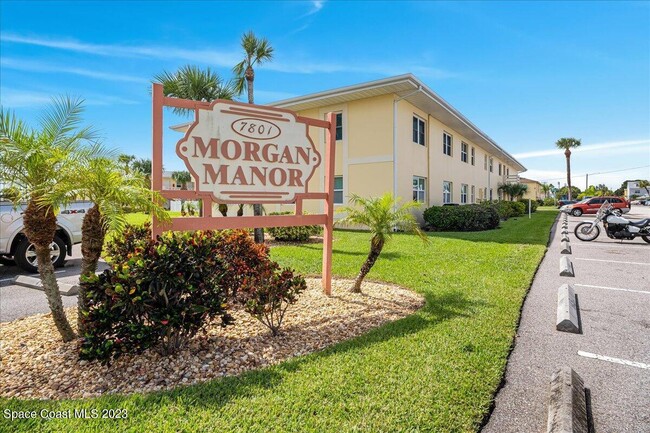 Building Photo - 7801 Ridgewood Ave