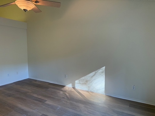 Building Photo - 641 S Iron Horse Ln