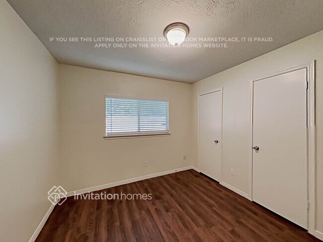 Building Photo - 2114 Tall Ships Ln