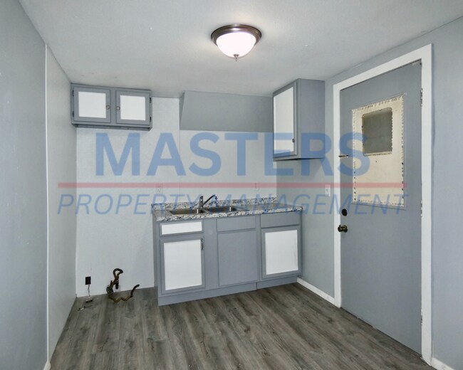 Building Photo - 237 Yondota St