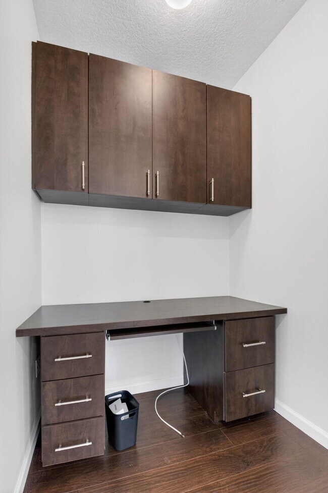 Building Photo - 4920 NW 15th Ave