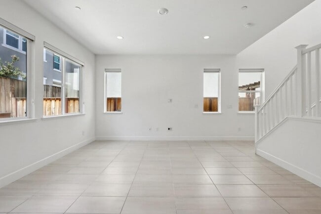 Building Photo - 1363 S Shields Ave