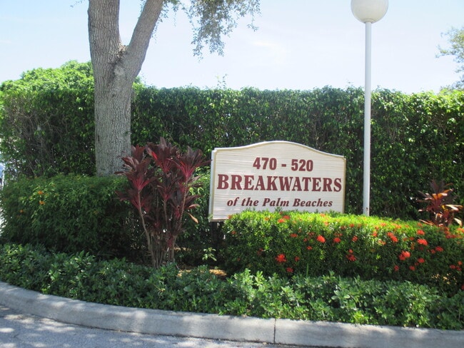 Building Photo - 470 Executive Center Dr