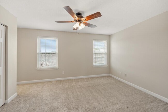 Building Photo - 3165 Mulberry Park Blvd