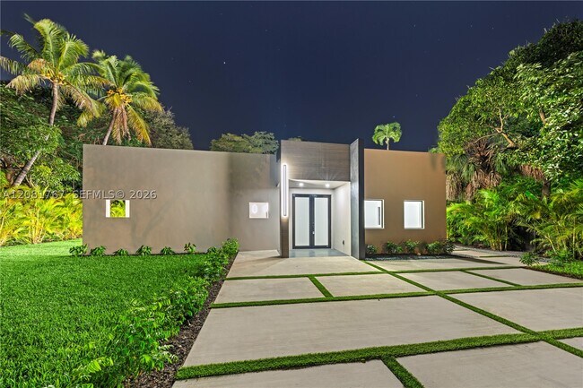 Building Photo - 12335 Griffing Blvd