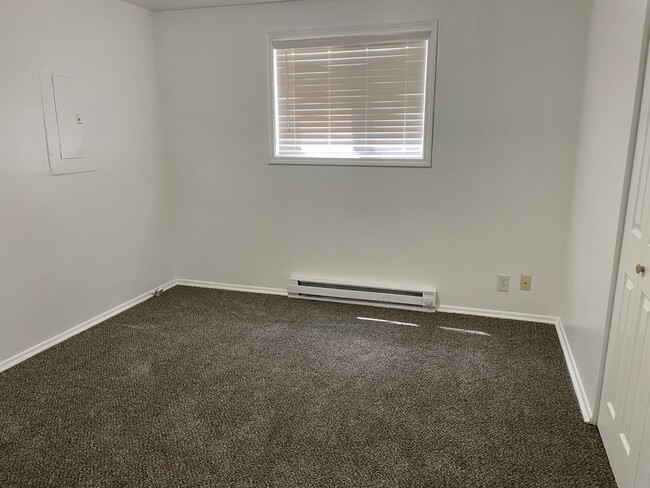 Building Photo - Cozy Home for Rent!!
