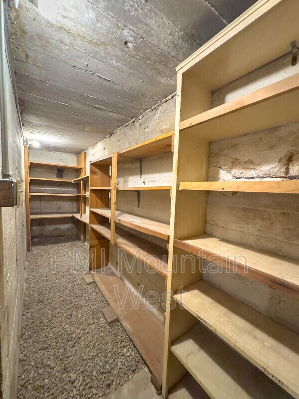 Building Photo - 2141 S 1700 E