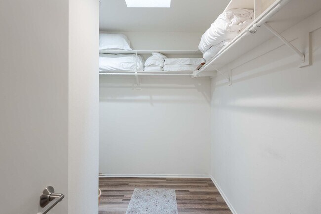 Building Photo - 2 Lehigh Ct