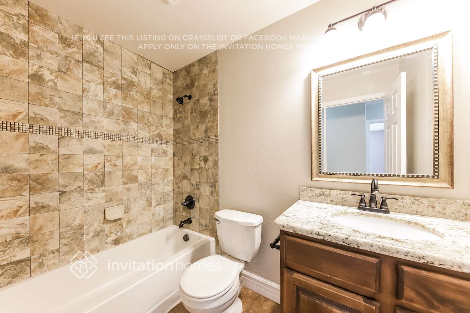 Building Photo - 2408 W Seldon Ln
