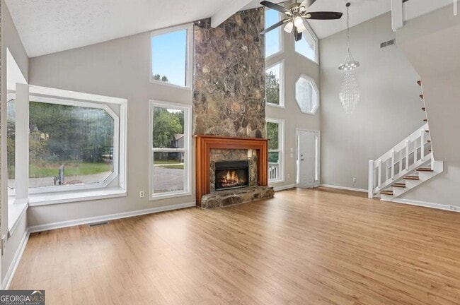 Building Photo - 270 St Simons Cove