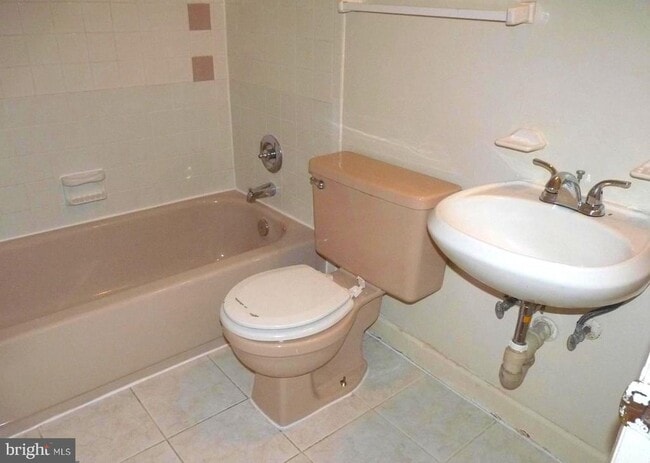 Building Photo - 2930 Buell Ct
