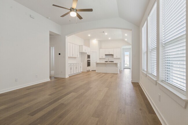 Building Photo - 11223 Common Hackberry St