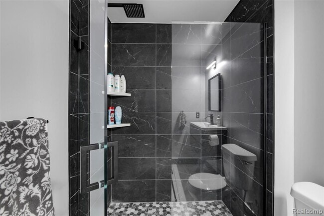 Building Photo - 3285 Newbury Pl